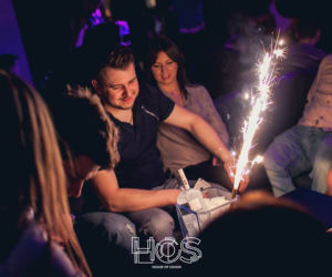 Girls love DJs w HoS