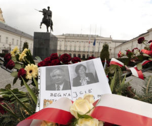 Żałoba Polaków po śmierci Lecha Kaczyńskiego