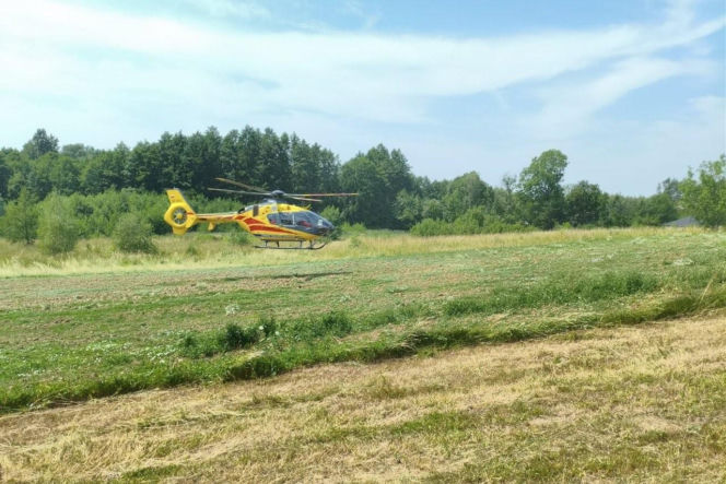 Tragedia w Świętokrzyskiem. Ciągnik przygniótł 14-latkę, życia dziewczynki nie udało sie uratować