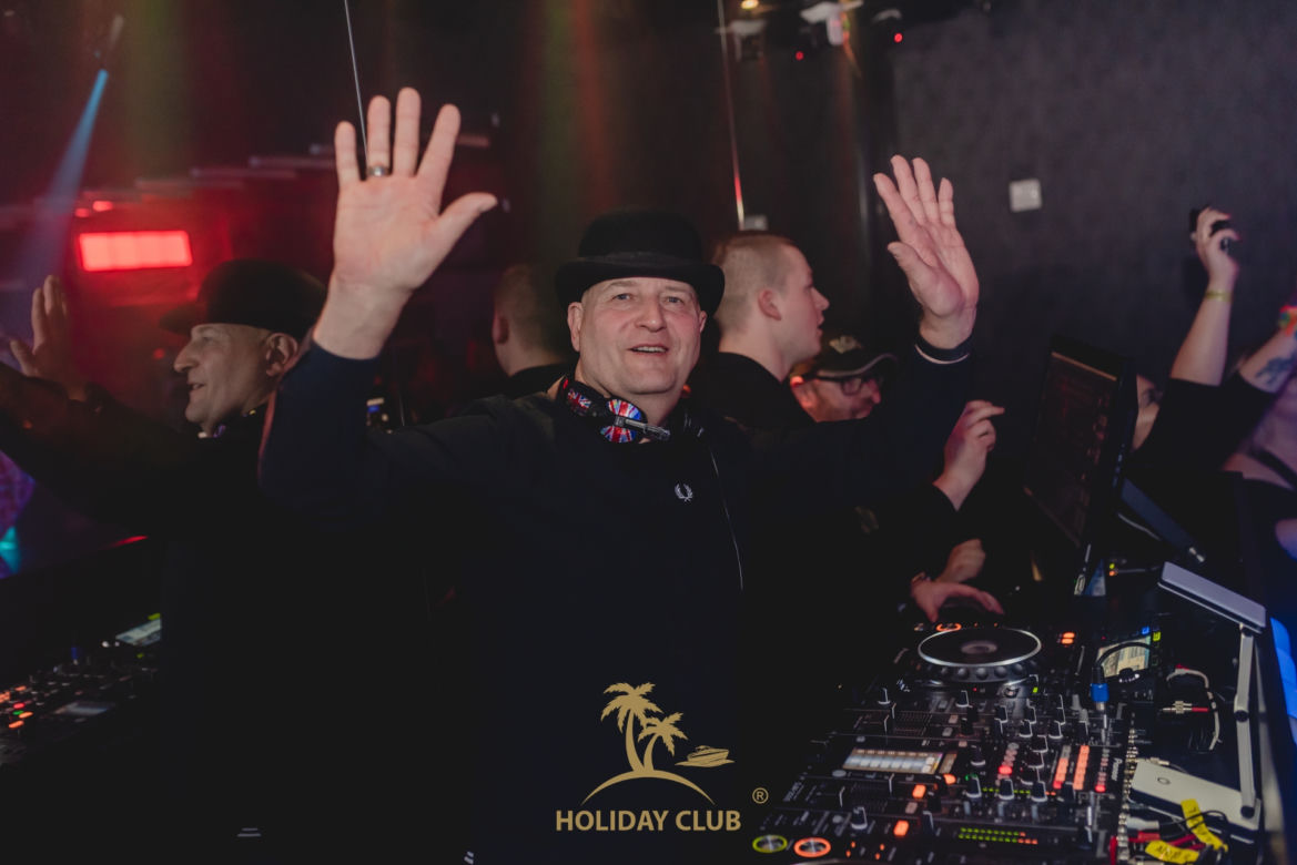 Szczecinianie w Holiday-Club. Zobacz, jak się bawią mieszkańcy! 