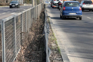 Utrudnienia w ruchu na Alejach Jana Pawła II. Ruszają prace przy zieleni