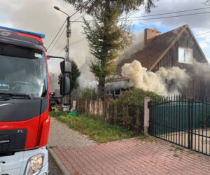 Pożar w Bytomiu. Dom jednorodzinny doszczętnie spłonął 