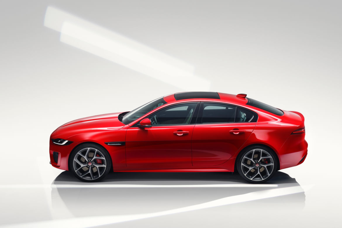 Jaguar XE po liftingu (20MY)
