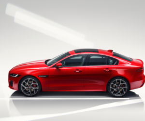 Jaguar XE po liftingu (20MY)