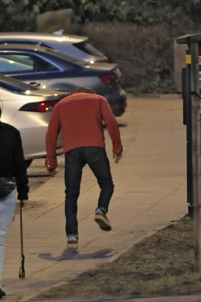 Paweł Wilczak szuka złota w w lombardzie