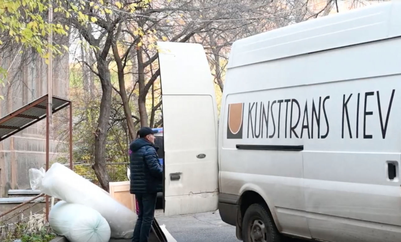 Tajny transport z Kijowa do Madrytu. W Polsce czekał 10 godzin, bo właśnie spadła rakieta w Przewodowie