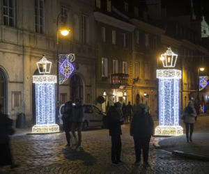 Świąteczne iluminacje w Warszawie