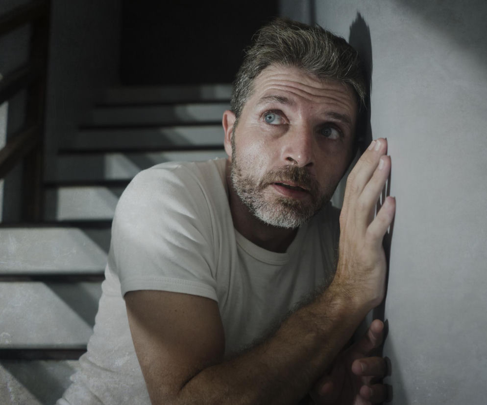 Niepokój bez powodu i gęsia skórka? Ciało czuje coś, czego nie rejestruje mózg. Nauka wyjaśniła zjawisko szóstego zmysłu