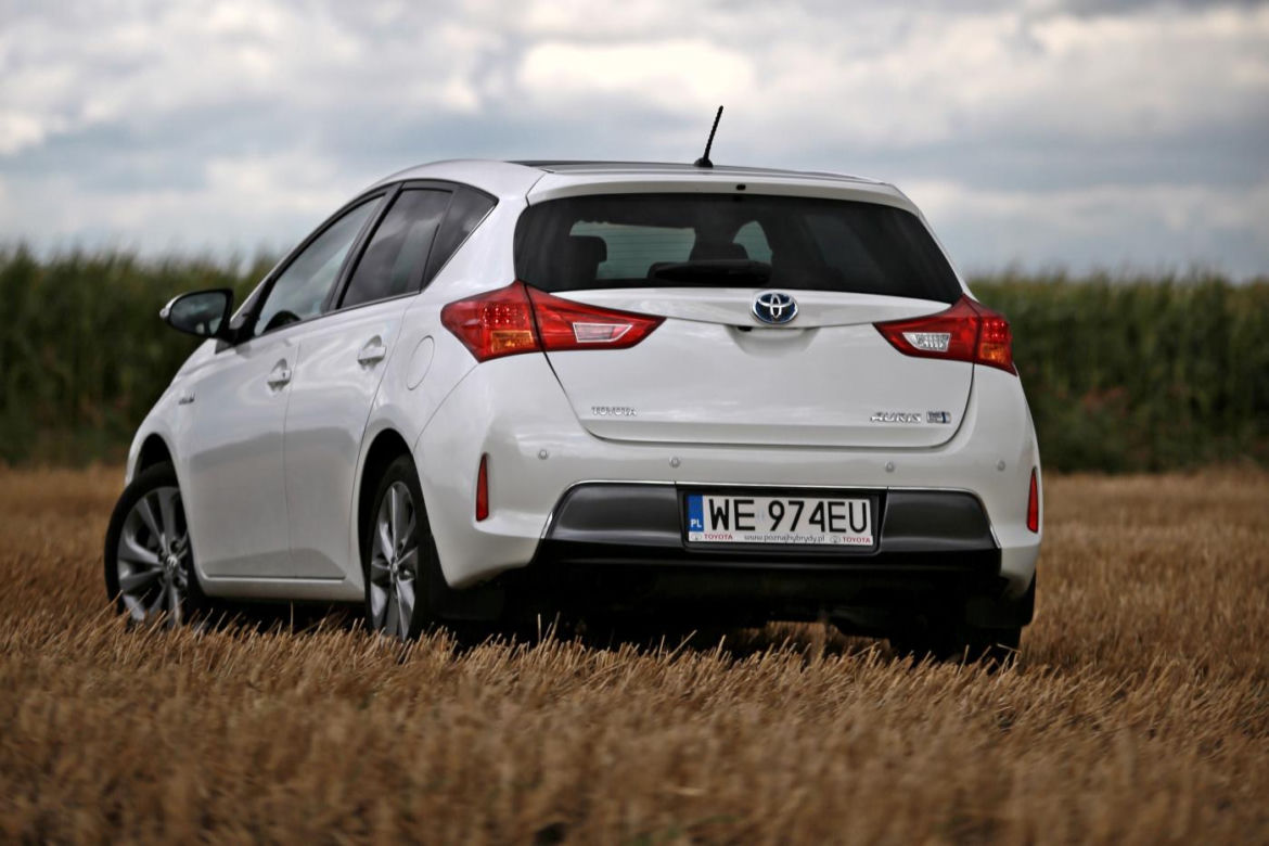 Toyota Auris Hybrid