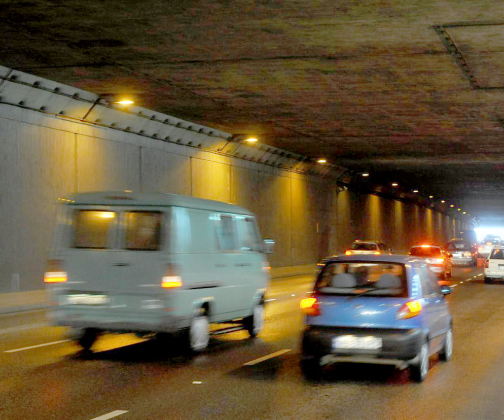 Tunel Wisłostrady sam się odśnieża