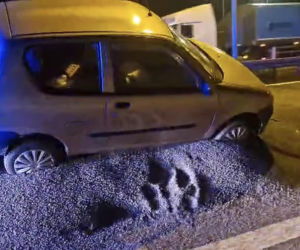 Prawie pół wieku bez wypadku i taki finał. 88-latek rozbił ukochane seicento
