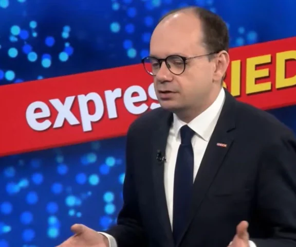 Gajewski ujawnia: Sprawy obywateli leżą 10 lat w TK! 