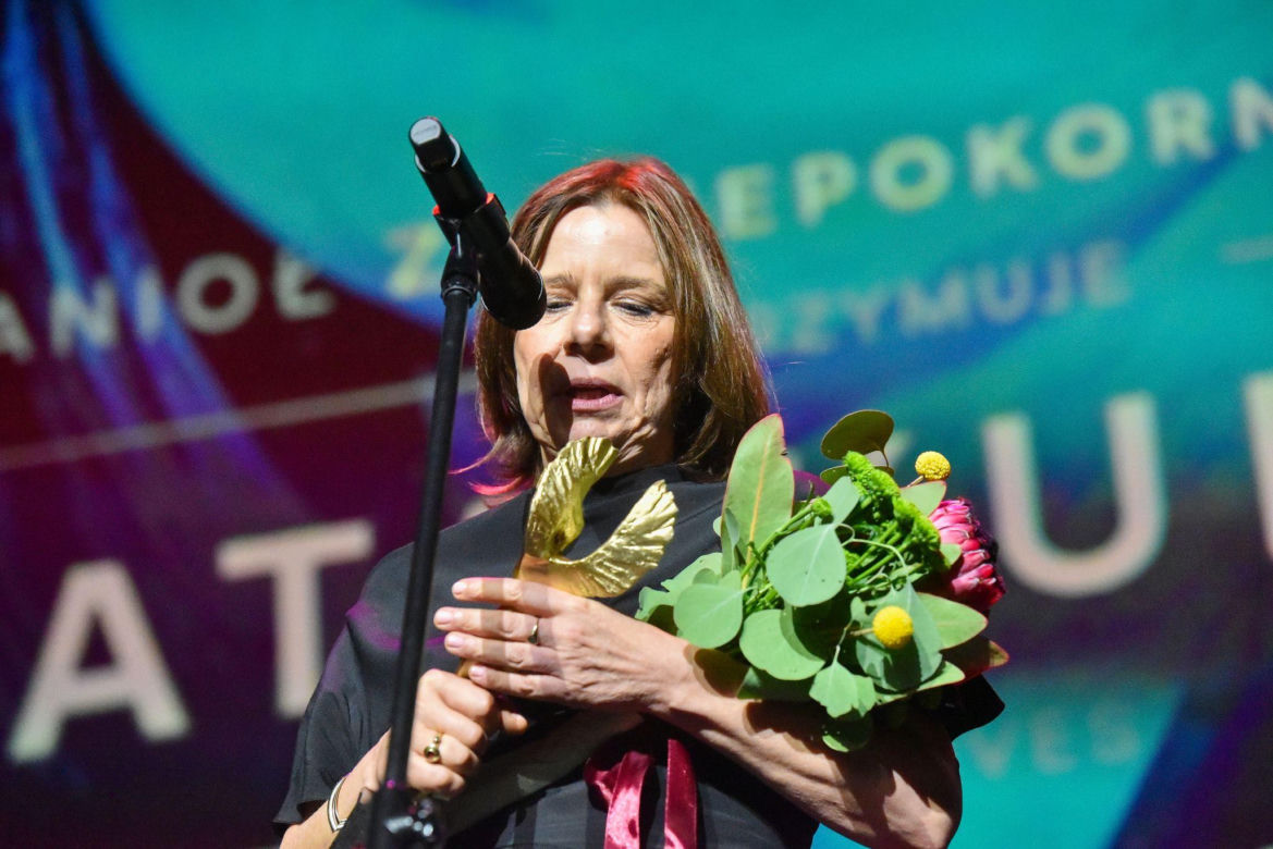 Gala Otwarcia 24. MFF BellaTOFIFEST w Toruniu. Elegancja i zachwycające kreacje gwiazd w CKK Jordanki