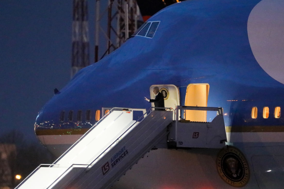 Samolot Air Force One na Lotnisku Chopina