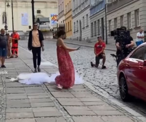 Papiery na szczęście. Adriana Kalska