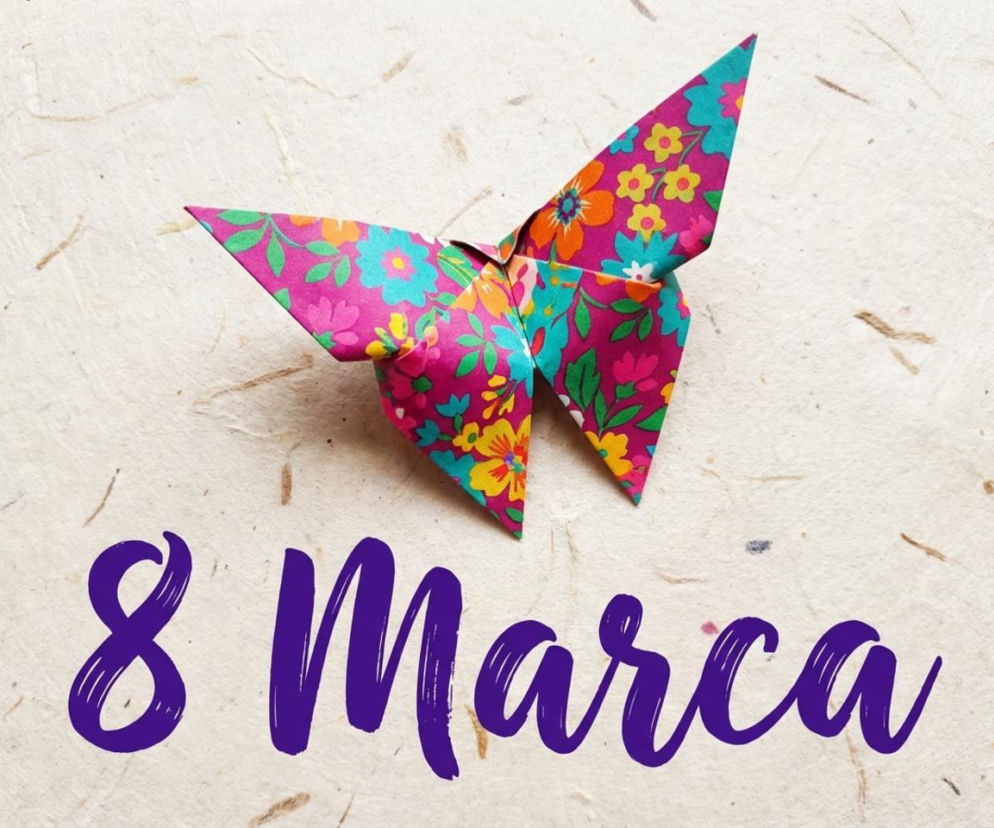 Kwiecisty motyl origami na Dzień Kobiet