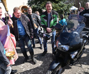 Słodko jest pomagać. Motocyklowy piknik dla Ukrainy w Szczecinie Dąbiu