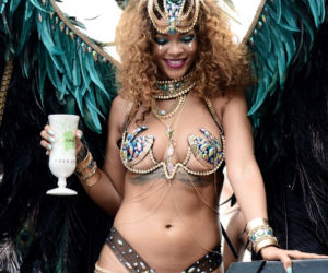 Rihanna podczas karnawału na Barbadosie