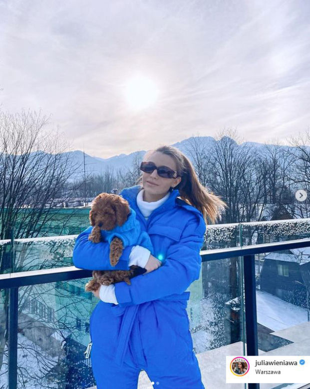 Julia Wieniawa i Nikodem Rozbicki podzielili się opieką nad pieskiem