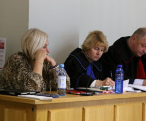 Mrożąca krew relacja z pogotowia. Ratownik: niech doktor odłoży ten tablet i pomoże! 
