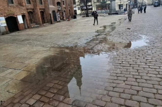 Awaria na Rynku Staromiejskim w Toruniu!