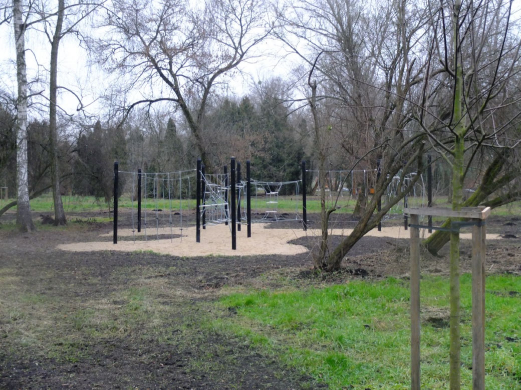 PARK LUDOWY JUŻ OTWARTY PO REMONCIE. ZMIENIŁ SIĘ NIE DO POZNANIA
