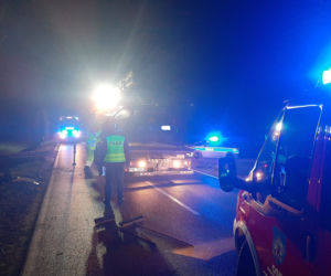 Paskudny wypadek w Wielkopolsce. Nie żyje kierowca 