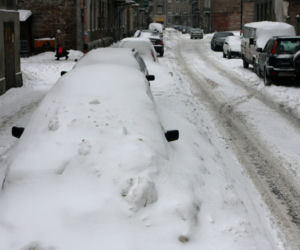 Zima nie odpuszcza! Synie śnieg, wraca mróz