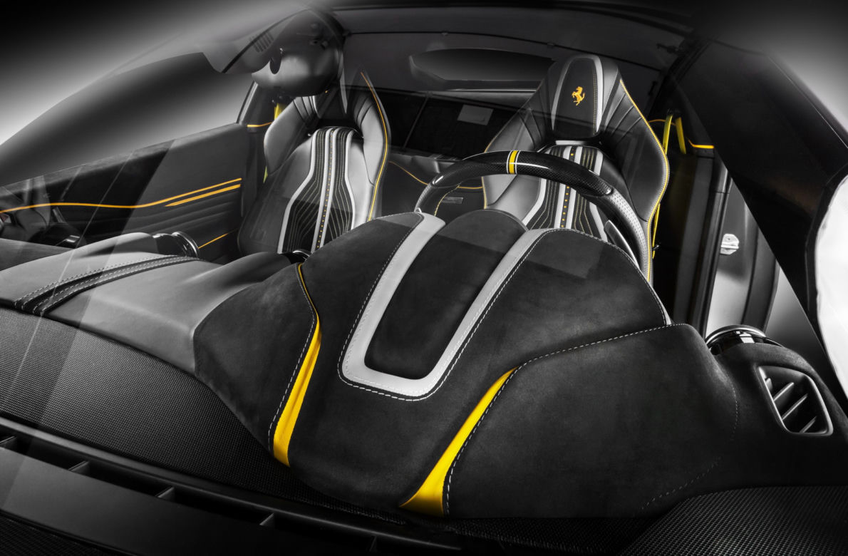 Ferrari 812 Superfast po tuningu Carlex Design