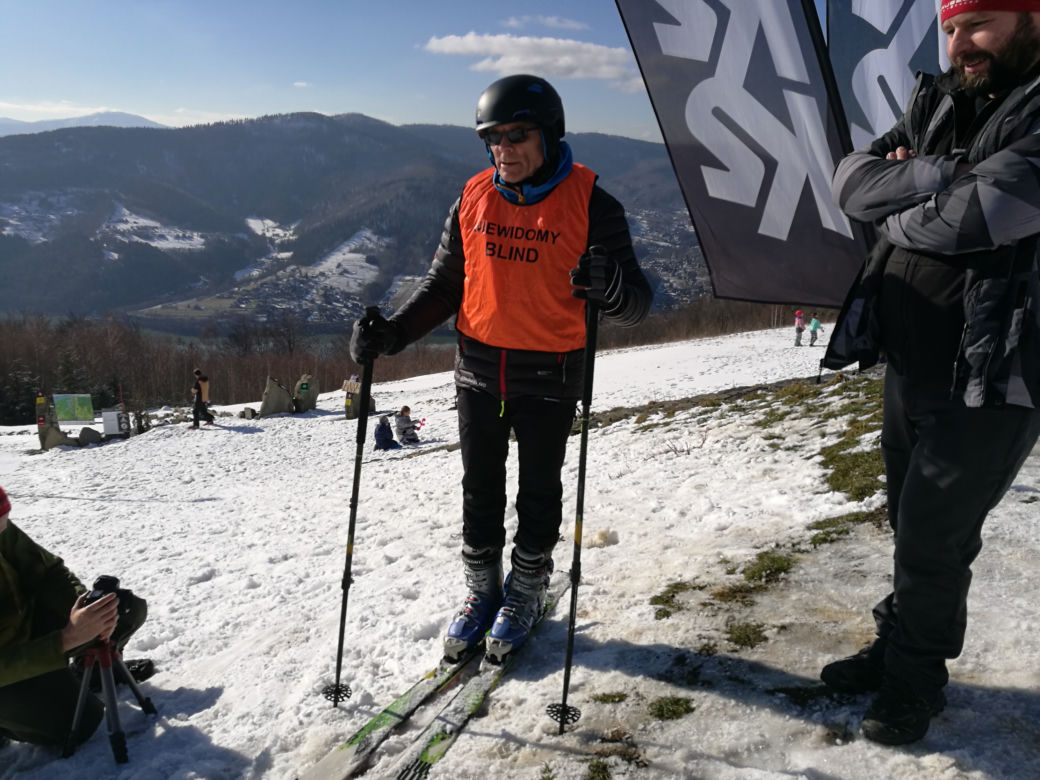 I Skiturowy Weekend dla Osób Niewidomych w gminie Czernichów. Działo się!