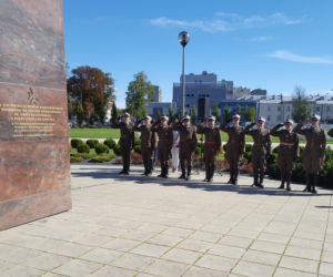 Odsłonięcie tablicy upamiętniającej powstanie 5. Pułku Strzelców Konnych w Tarnowie