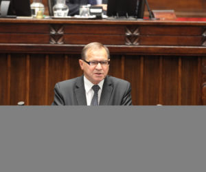 Wybory 2015. Najstarsi stażem posłowie. Czy będą ponownie kandydować? Wybory parlamentarne 