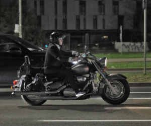 To nie poseł, to nocny jeździec