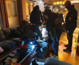 Napad w Robaczewie. Szajka fałszywych policjantów zaatakowała Ukraińców