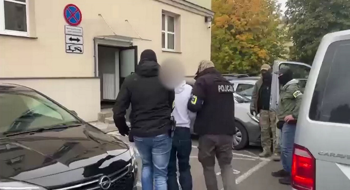 17-latek zakatował ekspedientkę na śmierć