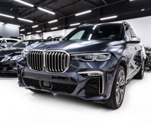 C-BooL jeździ BMW X7 M50d