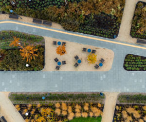 Park nad Południową Obwodnicą Warszawy w marcu 2026 r.