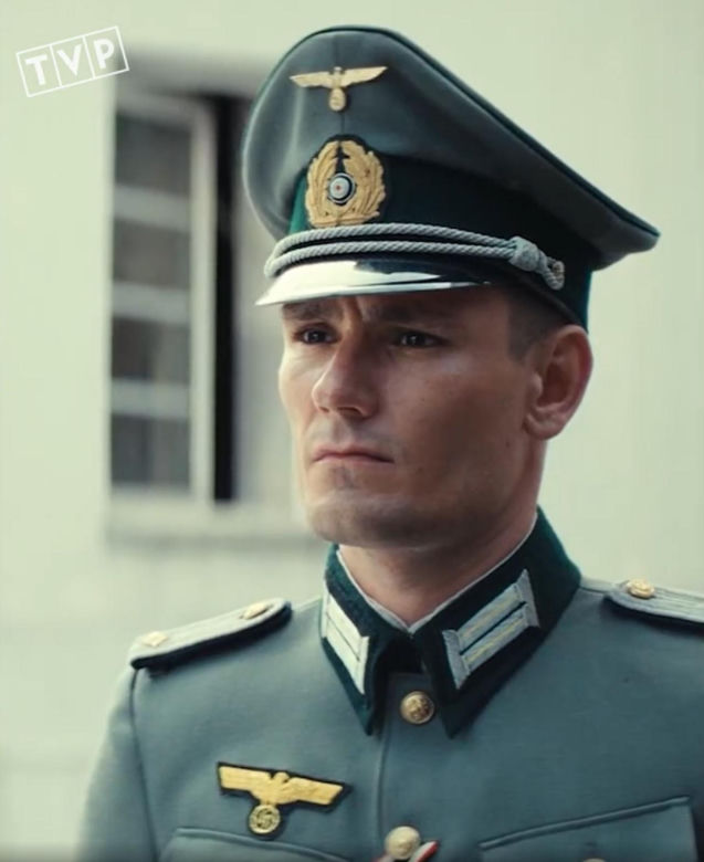 Zatoka szpiegów 2 sezon odc. 2. Franz Neumann (Bartosz Gelner)