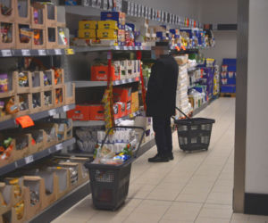 Niedziela palmowa to niedziela handlowa. Sklepy obładowane klientami