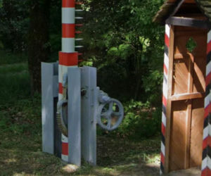 To jedyny taki szlaban w Polsce! Pamięta 1939 rok i skrywa mroczną tajemnicę