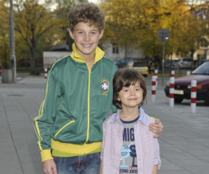RODZINKA.pl. Kuba (Adam Zdrójkowski) i Kacper (Mateusz Pawłowski)
