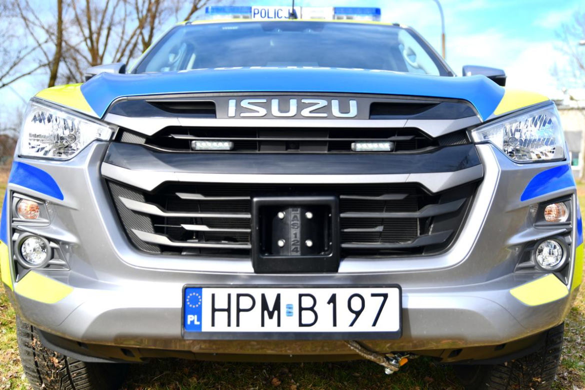 Bestia za 270 tys. złotych wyjedzie na ulice Białegostoku. Policjanci otrzymali nowy radiowóz