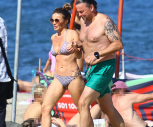 Edyta Herbuś na plaży