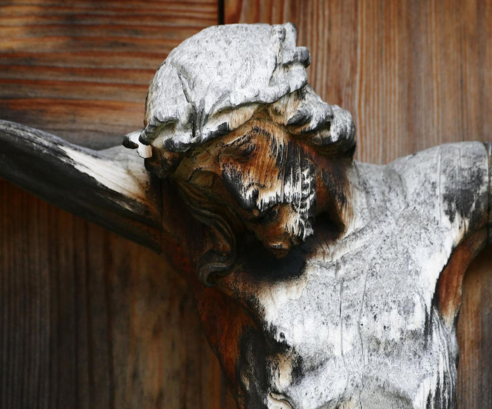 Tego pod żadnym pozorem nie rób w Wielki Piątek. Narazisz się na wielkiego pecha