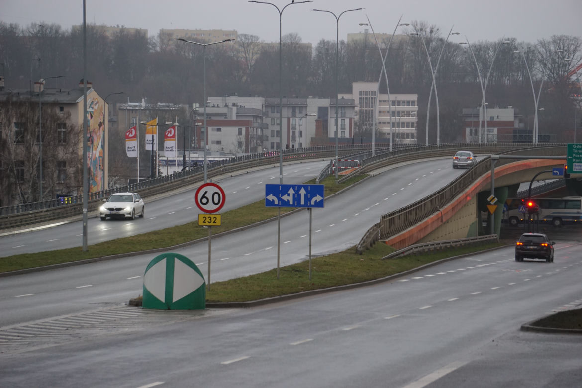 Trasa Uniwersytecka jest już przejezdna! Kierowcy czekali na to prawie rok