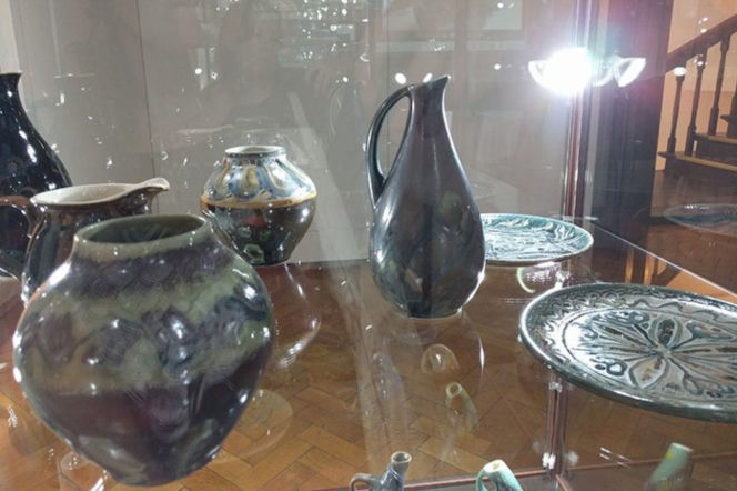 Ceramika z Bolesławca - naczynia proj. Izabeli Zdrzałki (1)