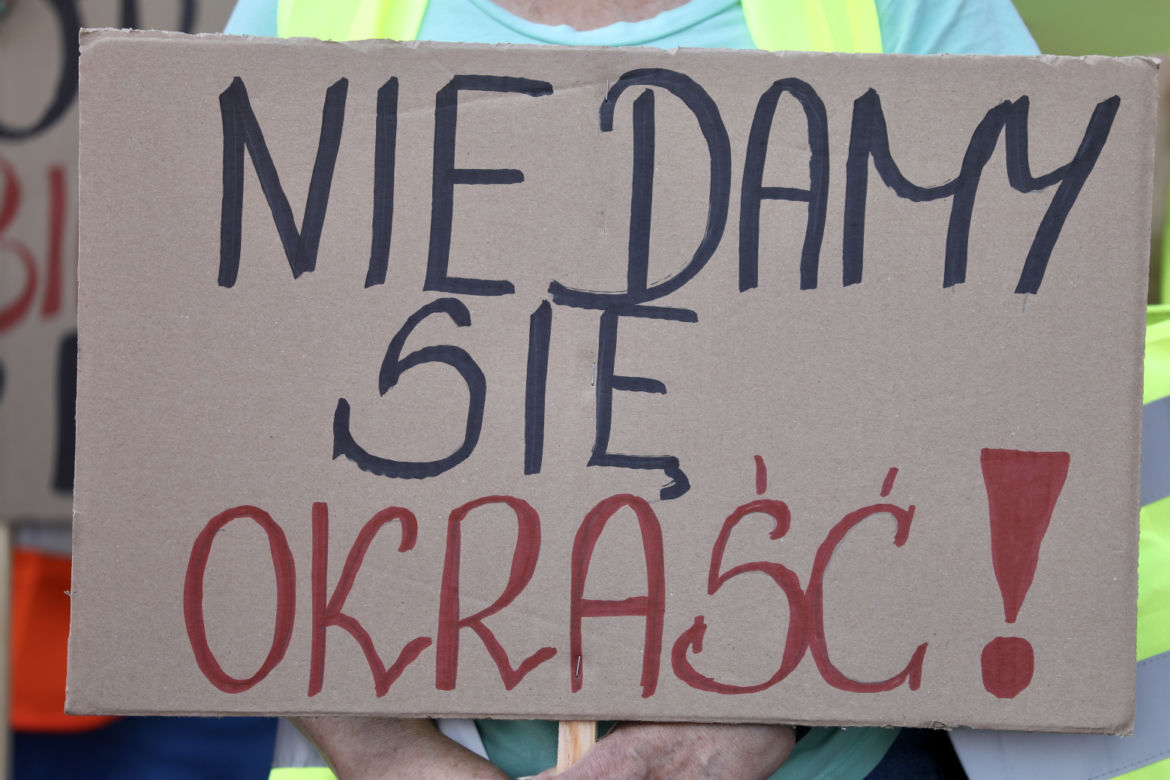 Rolnicy w stolicy przeciwko CPK. Protest przy dworcu zachodnim przed siedzibą spółki