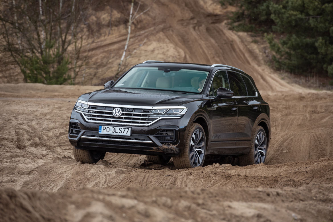 Volkswagen Touareg R Line 4.0 V8 TDI 422 KM