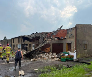 Nawałnice pustoszą Wielkopolskę. Zerwane dachy, powalone drzewa