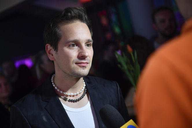 Tak zmieniał się Krzysztof Zalewski. Długie włosy były kiedyś jego znakiem rozpoznawczym